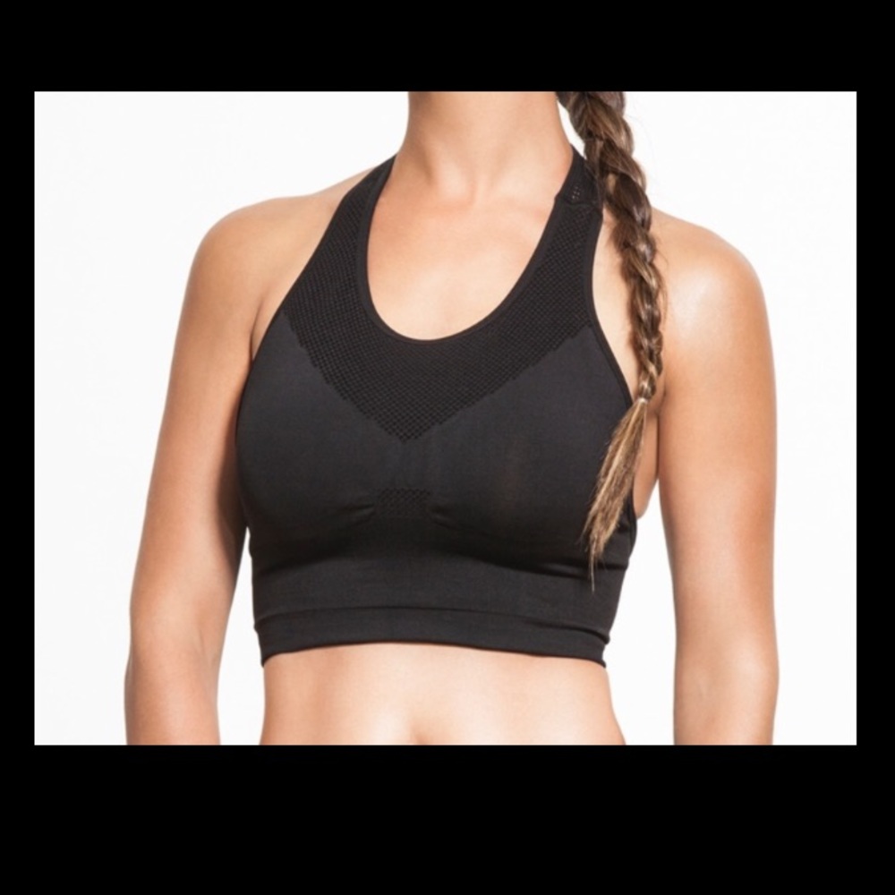 Alo Yoga power crop in black